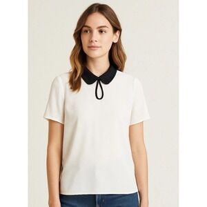 Modcloth T-Shirt Women's M White Keyhole Neck Short 50s Collared Retro‎